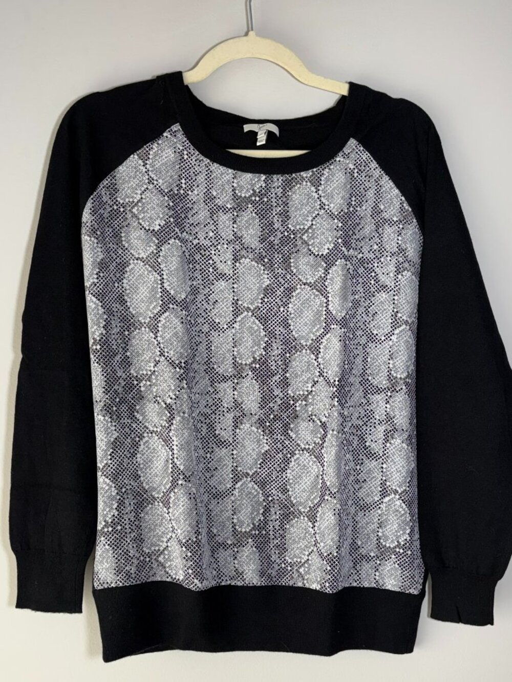 Joie Silk Snake Print Front Wool Cashmere Blend Top – Black – Size M